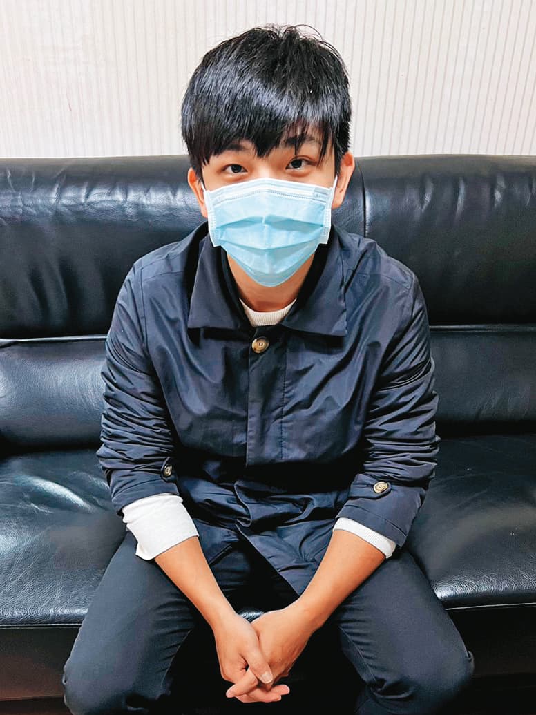 陳姓男子向車寶公司應徵白牌司機，結果沒賺到錢還揹債。（讀者提供）