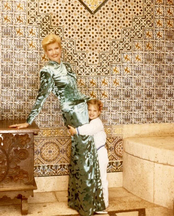 伊凡卡和母親伊凡娜感情深厚(翻攝ivankatrump IG)