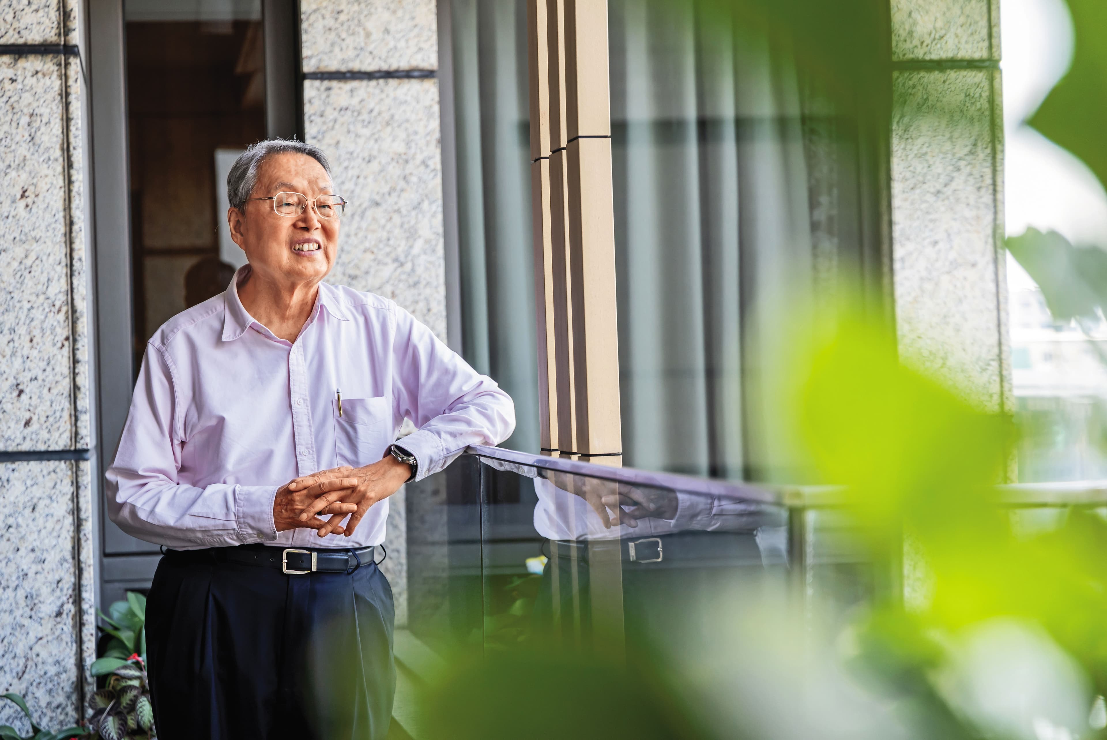 談起兒孫,宏碁集團創辦人施振榮神情隨之放鬆。