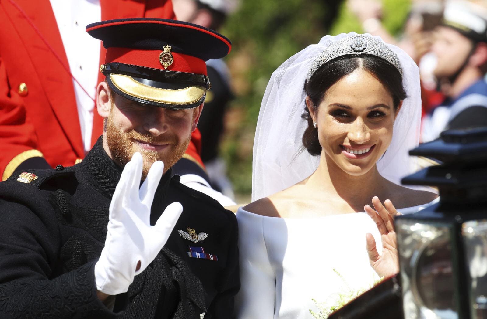 哈利與梅根2018年舉行盛大婚禮,兩年後他們就脫英了。(翻攝The Royal Family臉書)