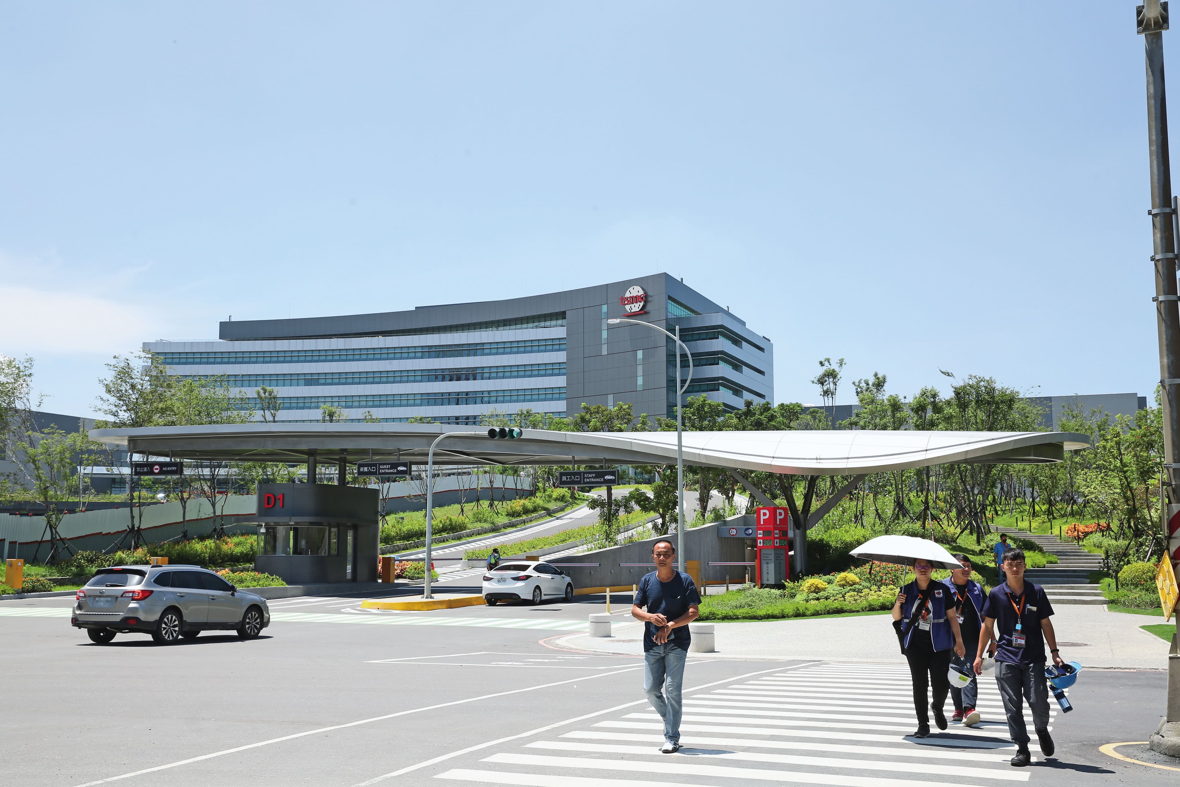潤弘幫台積電等大咖興建半導體廠，獲利大成長。