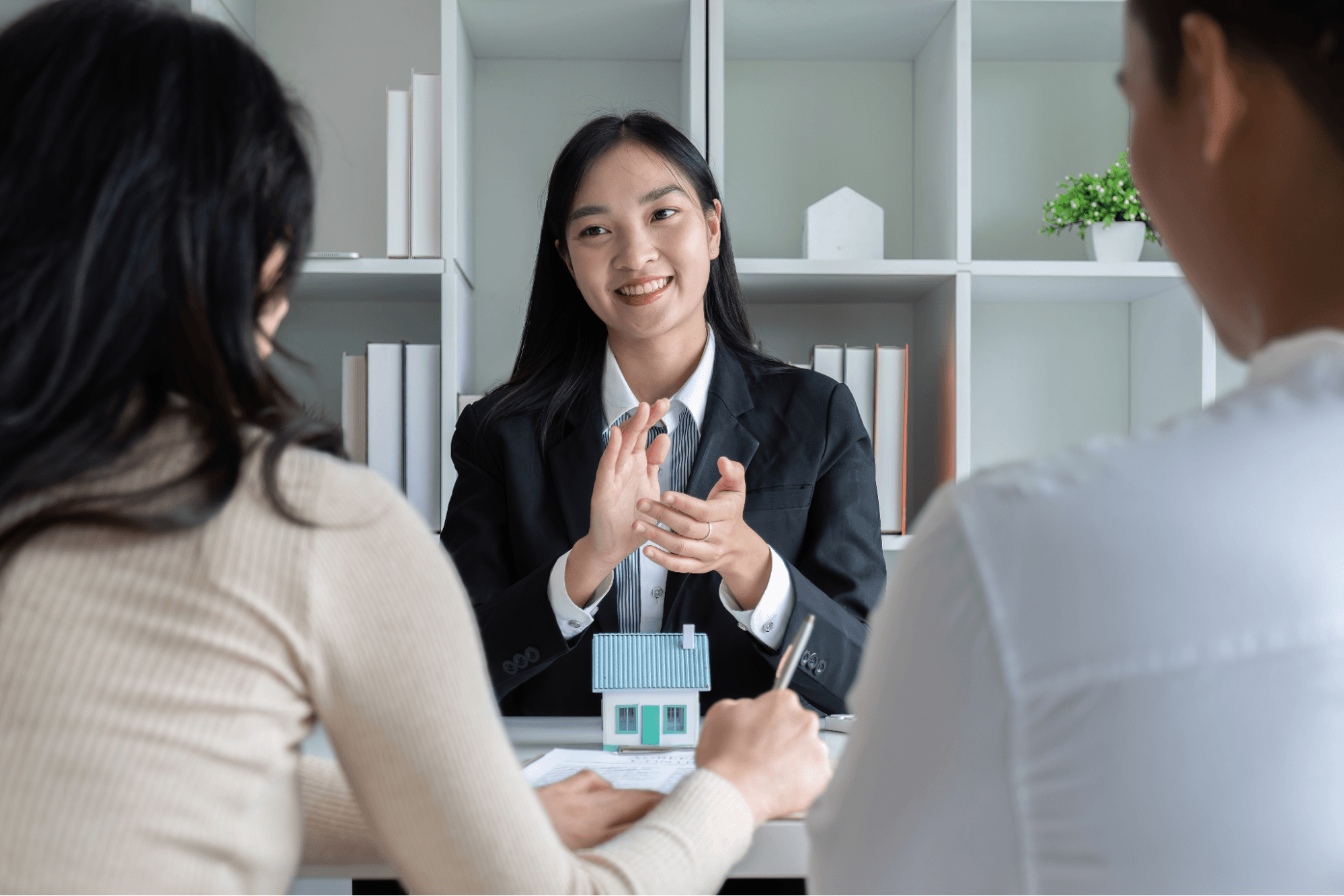 信義房屋透過 SinyiCare 十大守護打造安心交易保障。(信義房屋提供)